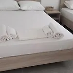 Appart hôtel Anna -House Maria Manolaki, 2-Βedrm Apartment 4*