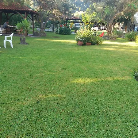 Aparthotel 2-bedroom Aparnt Anna Manolaki Vourvourou