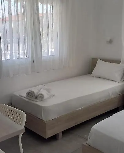 Anna -House Maria Manolaki, 2-Βedrm Apartment 4* Vourvourou