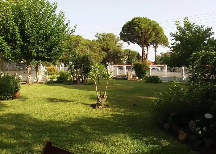 Anna -House Maria Manolaki, 2-Βedrm Apartment Lägenhetshotell Vourvourou